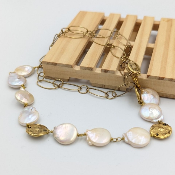 JULIO Coin Pearl Necklace Gold Tone Retired Freshwater Pearl 24 inch long Signed - Picture 3 of 15